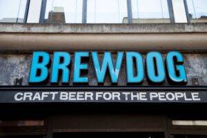 James Watt, the co-founder and long-serving chief executive of BrewDog, is set to step down after 17 years at the helm of the Scottish brewing and bar chain.