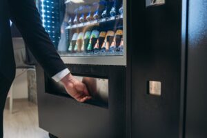 In the fast-paced world you live in today, convenience is crucial. For generations, snack vending machines have featured prominently in offices buildings, schools and gyms as a means of providing easy-to-serve snacks quickly and easily.