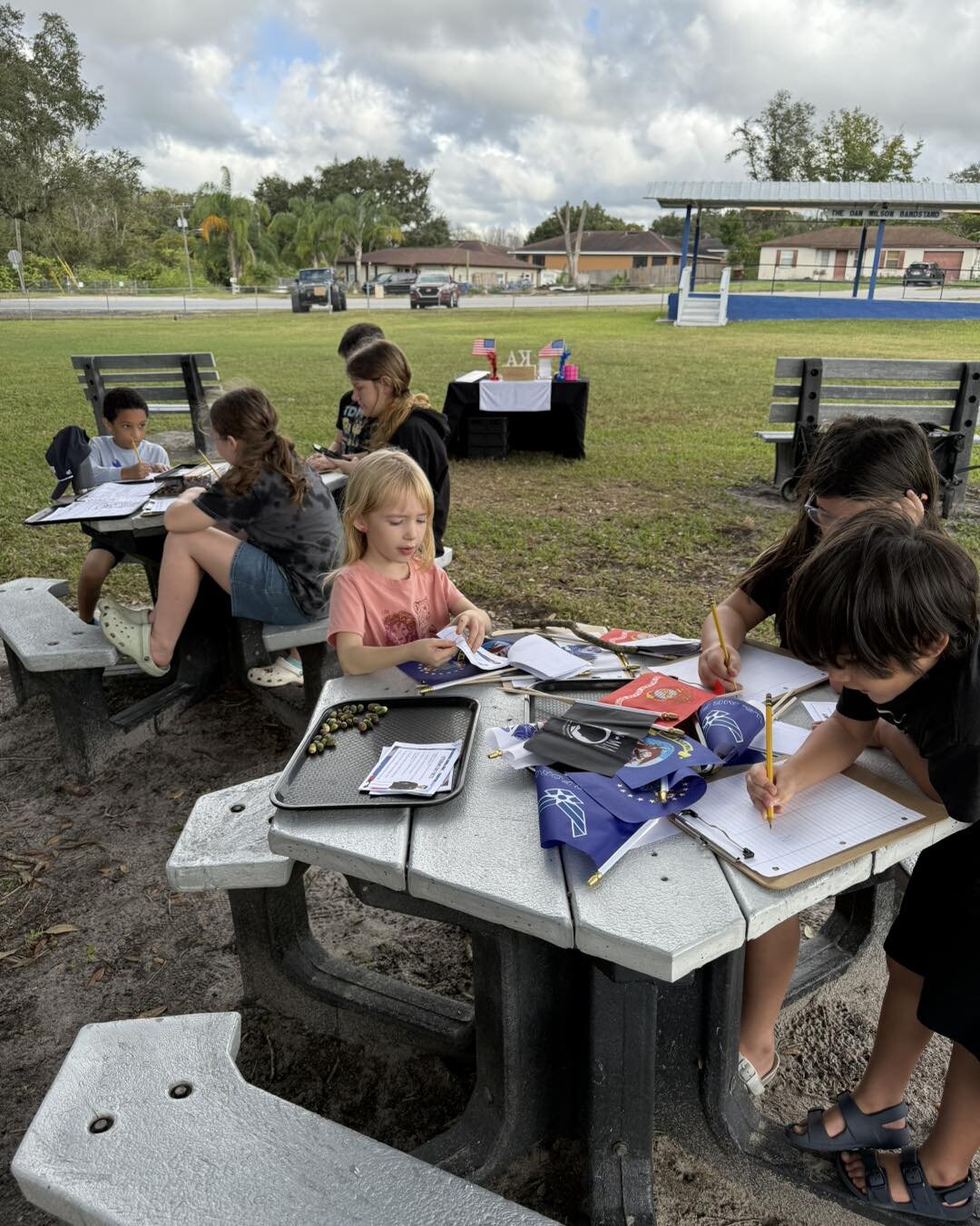 Learning outside at Kipe Academy.